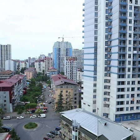 Apartment Black Sea 7 Батуми Екстериор снимка